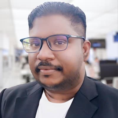 Naven Pillai